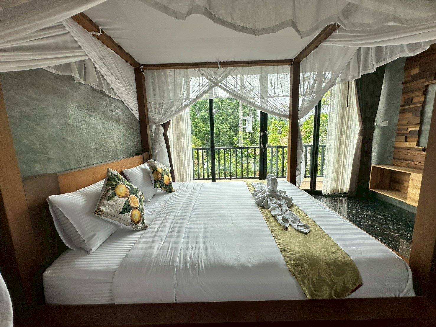 LINE_ALBUM_Country House@Na-thai_260520_17