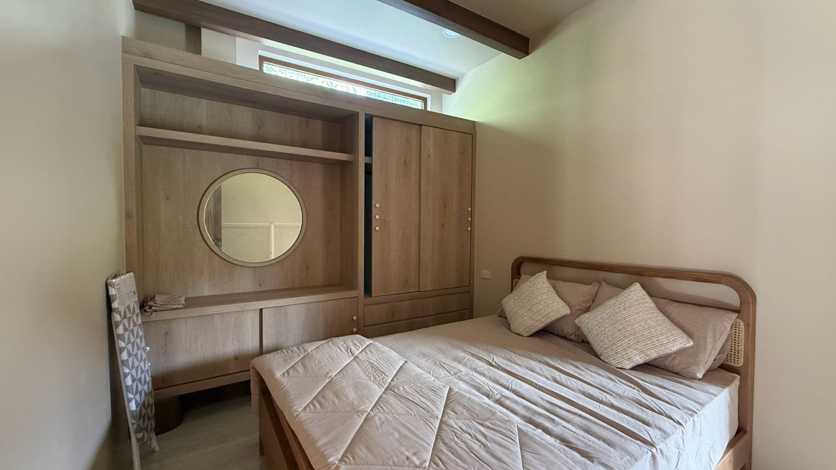 LINE_ALBUM_Fern Makkro Villa_260902_36