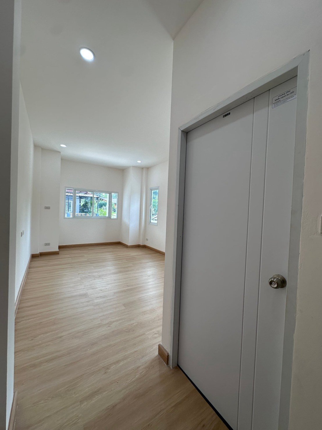 LINE_ALBUM_Urgent Sale! Corner single-storey house Krabi town_260918_20