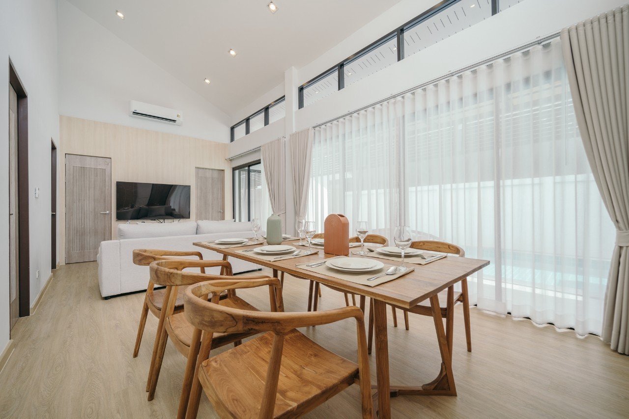 LINE_ALBUM_Kinn pool villa 8.9_261008_2