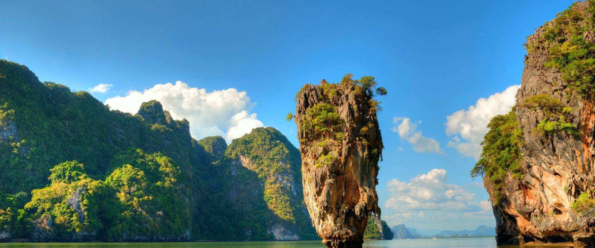 JamesBondIsland